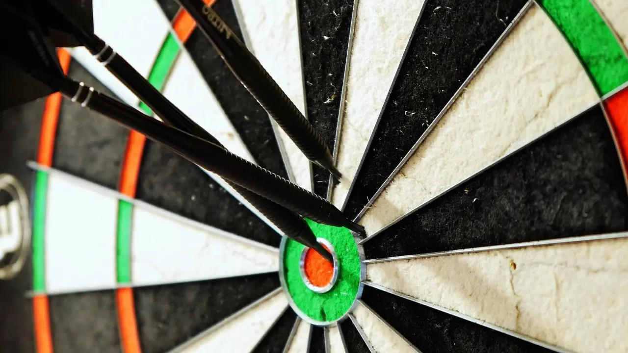 Tre pile i bullseye